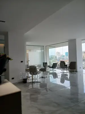 ቦሌ ላይ በ3ወር የምናስረክባቸዉን የንግድ ሱቆች ይዘንላቹህ መተናል