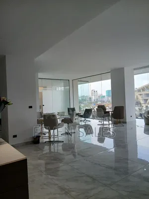 ቦሌ ላይ በ3ወር የምናስረክባቸዉን የንግድ ሱቆች ይዘንላቹህ መተናል