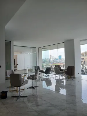 ቦሌ ላይ በ3ወር የምናስረክባቸዉን የንግድ ሱቆች ይዘንላቹህ መተናል