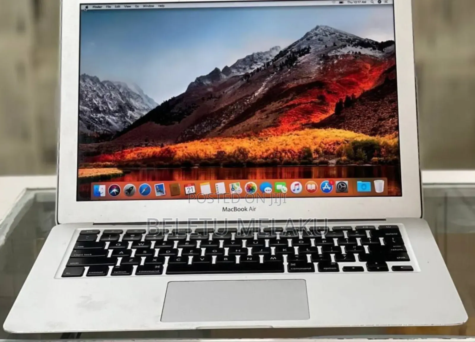 New Laptop Apple MacBook Air 2017 8GB Intel Core I7 SSD 256GB