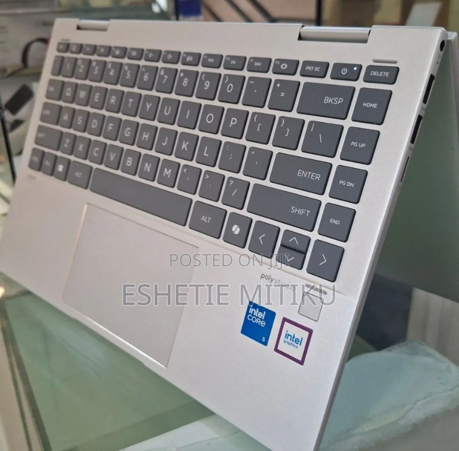 New Laptop HP Envy X360 8GB Intel Core I5 SSD 512GB