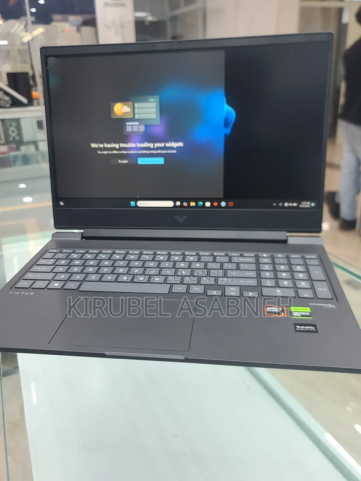 New Laptop HP Victus 16 16GB AMD Ryzen 7 SSD 512GB