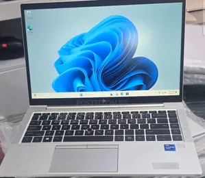 Photo - New Laptop HP EliteBook 840 G8 16GB Intel Core I7 SSD 512GB