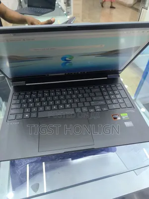 New Laptop HP Victus 16 16GB AMD Ryzen 7 SSD 512GB