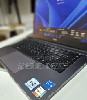 New Laptop Huawei Matebook D 15 8GB Intel Core I5 SSD 512GB