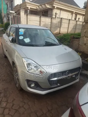 Photo - Suzuki Swift RS 2022 Silver