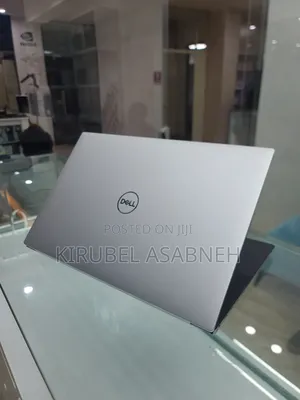 Photo - New Laptop Dell XPS 15 16GB Intel Core I7 SSD 512GB