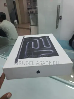 New Apple MacBook Pro 2024 M4 14-Inch 16GB Apple M4 Pro SSD 512GB