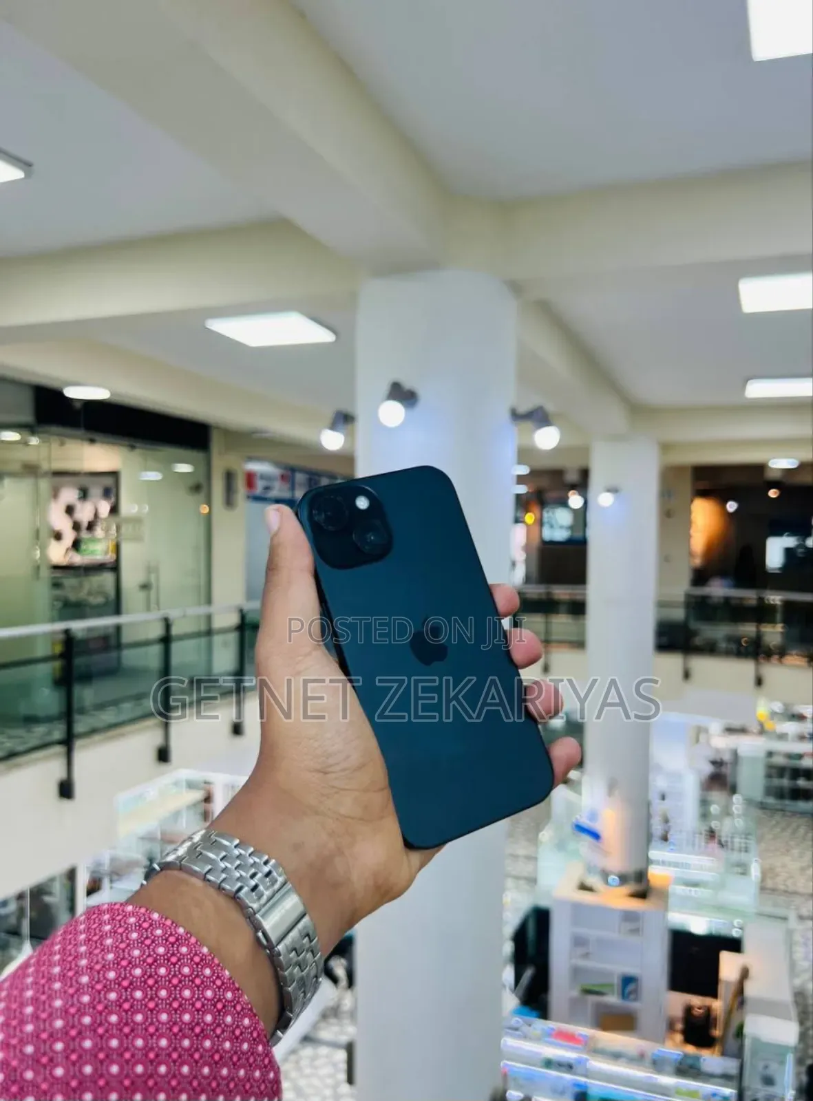 New Apple iPhone 15 256 GB Black