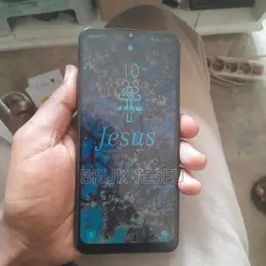 Photo - Samsung Galaxy A12 64 GB Black
