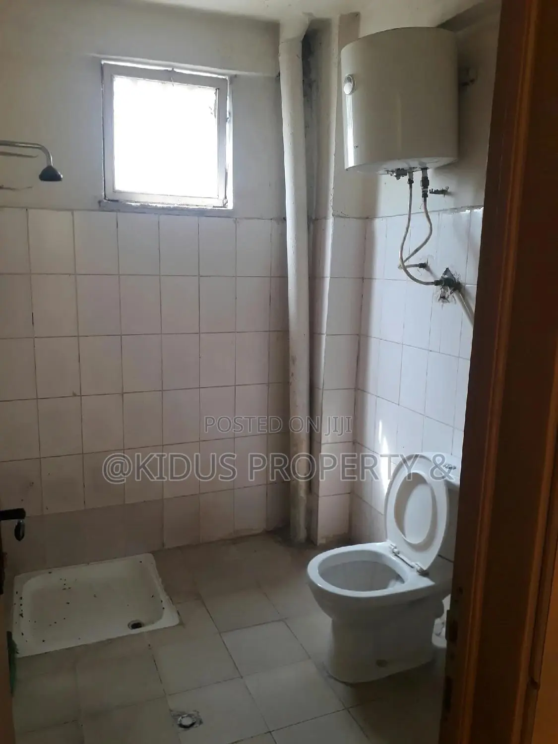 3bdrm Apartment in Around Naswe, Nifas Silk-Lafto for rent