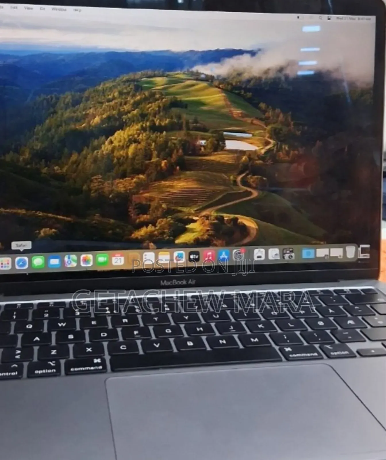 New Laptop Apple MacBook Air 2020 M1 8GB Intel Core I5 SSD 256GB