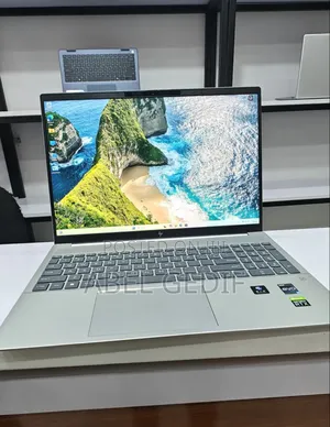 New Laptop HP Pavilion 15 16GB Intel Core I7 SSD 1T