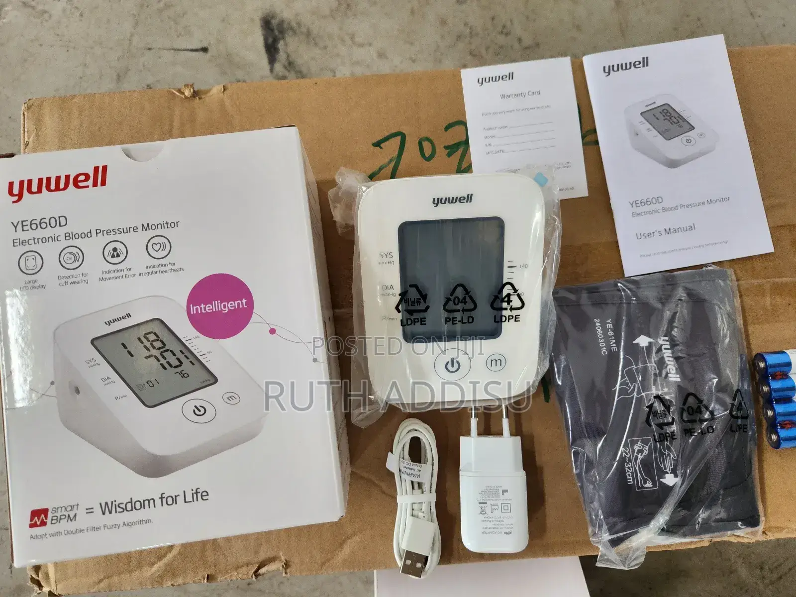 Digital Blood Pressuer Monitor銳減digital Blood Pressuer Monit