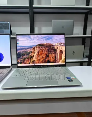 New Laptop HP Pavilion 14 16GB Intel Core I7 SSD 1T