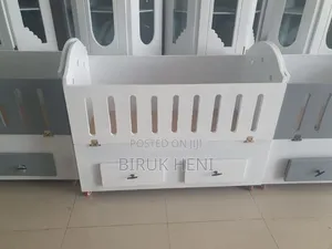 Photo - Baby Bed(የልጆች አልጋ)