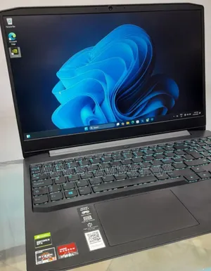 New Laptop Lenovo Ideapad 3 16GB AMD Ryzen 5 SSD 256GB