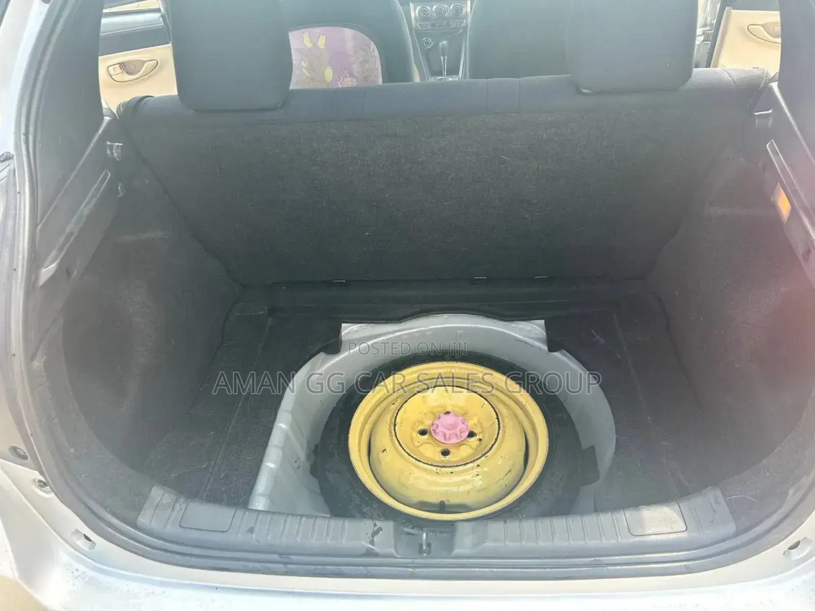 Toyota Yaris 2014 Silver