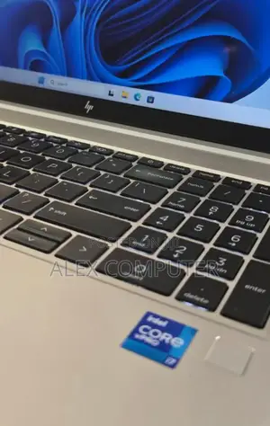 New Laptop HP EliteBook 850 G8 16GB Intel Core I7 SSD 512GB