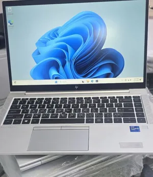 Photo - New Laptop HP EliteBook 840 G8 16GB Intel Core I7 SSD 512GB