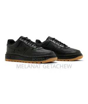 Photo - Nike Air Force 1 Luxe