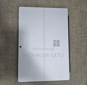 New Laptop Microsoft Surface 16GB Intel Core I7 SSD 256GB