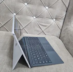 New Laptop Microsoft Surface 16GB Intel Core I7 SSD 256GB