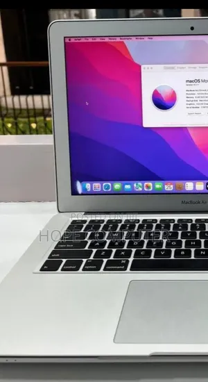 Photo - New Laptop Apple MacBook Air 2017 8GB Intel Core I7 SSD 256GB