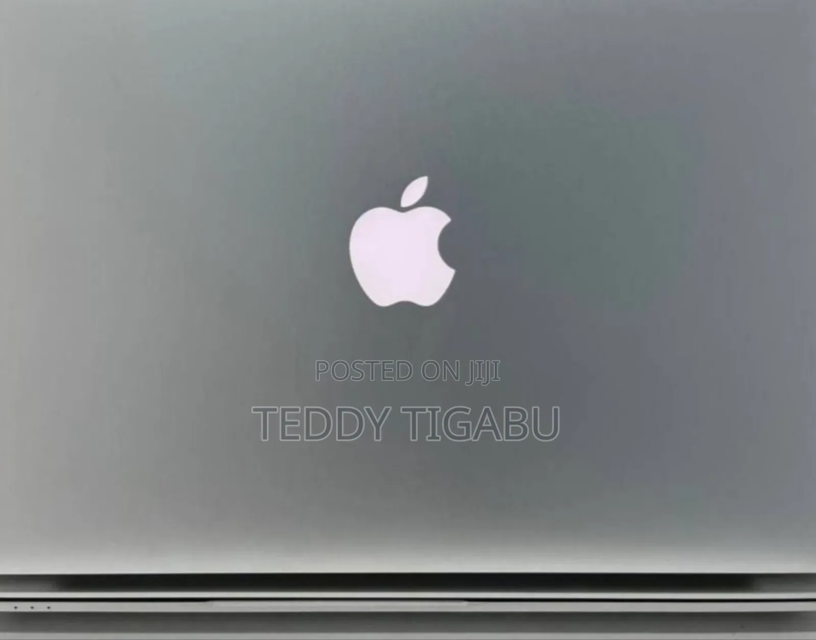 New Laptop Apple MacBook Air 2017 8GB Intel Core I7 SSD 256GB