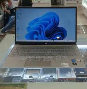 New Laptop HP Pavilion 15 16GB Intel Core I5 SSD 1T