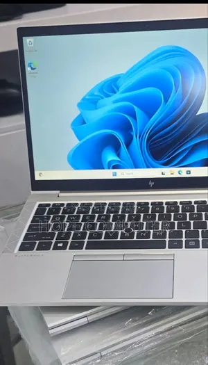 Photo - New Laptop HP EliteBook 840 G8 16GB Intel Core I7 SSD 512GB