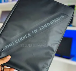 New Laptop Asus ROG Zephyrus G15 24GB AMD Ryzen 7 SSD 1T