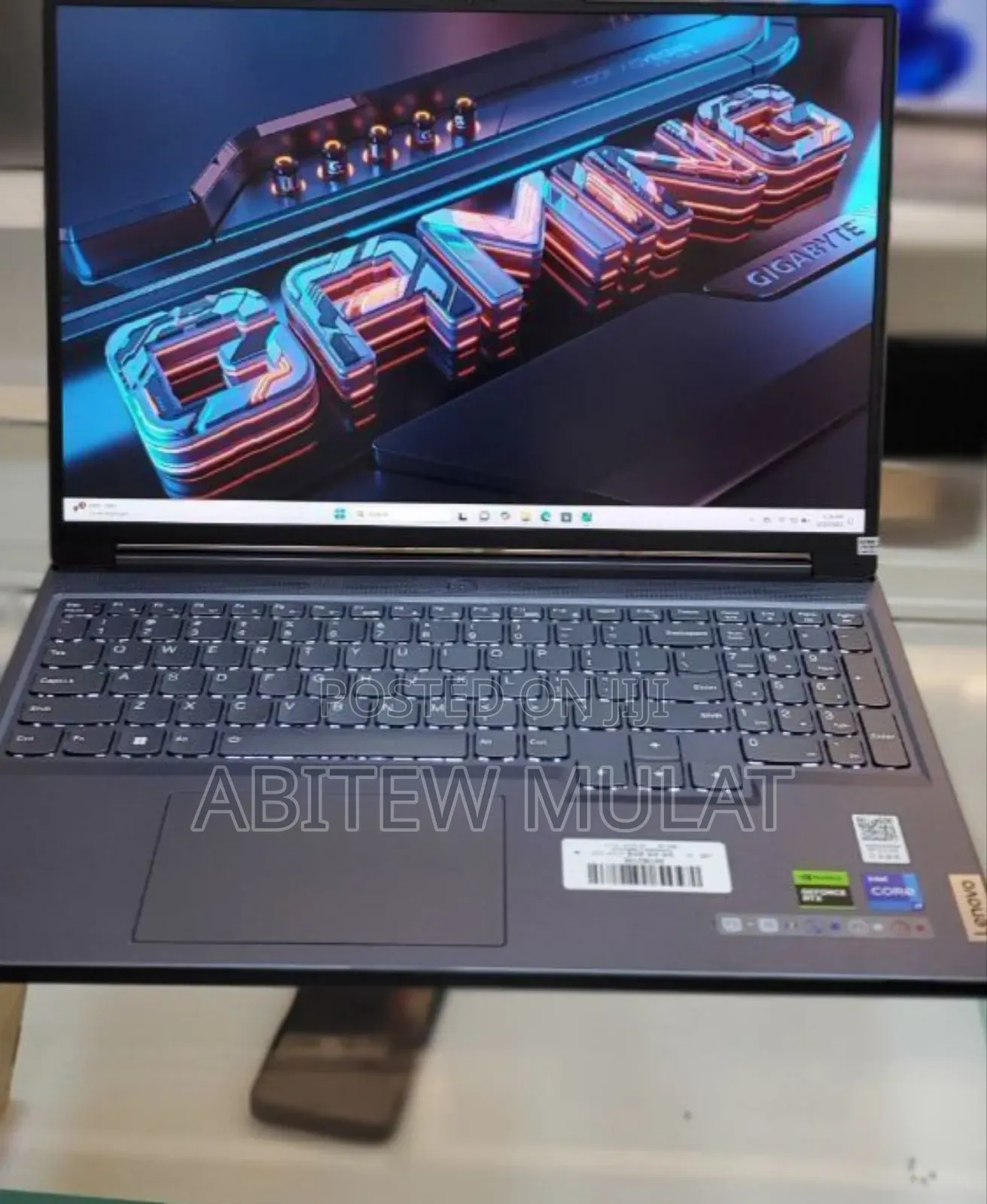 New Lenovo Legion Y7000P IRX9 Gaming Laptop 24GB Intel Core I7 512GB