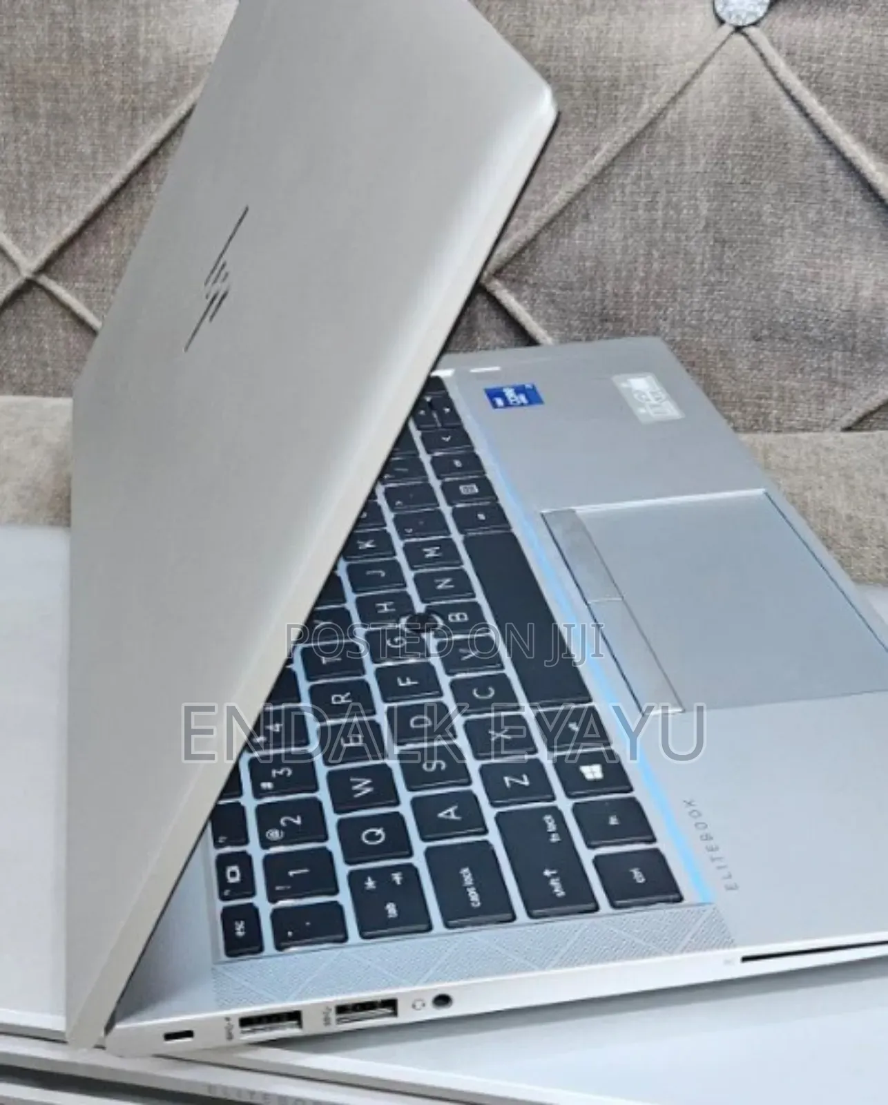 New Laptop HP EliteBook 840 G8 16GB Intel Core I7 SSD 512GB