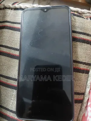 Photo - Samsung Galaxy A32 128 GB Black