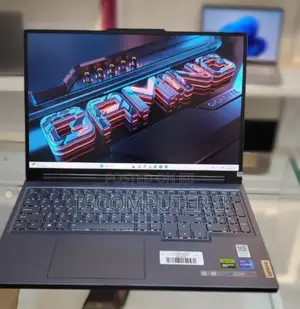 New Lenovo Legion Y7000P IRX9 Gaming Laptop 24GB Intel Core I7 512GB