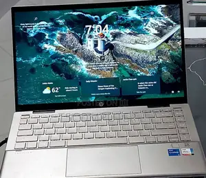 New Laptop HP Pavilion 15-Cs3063cl 8GB Intel Core I5 SSD 512GB