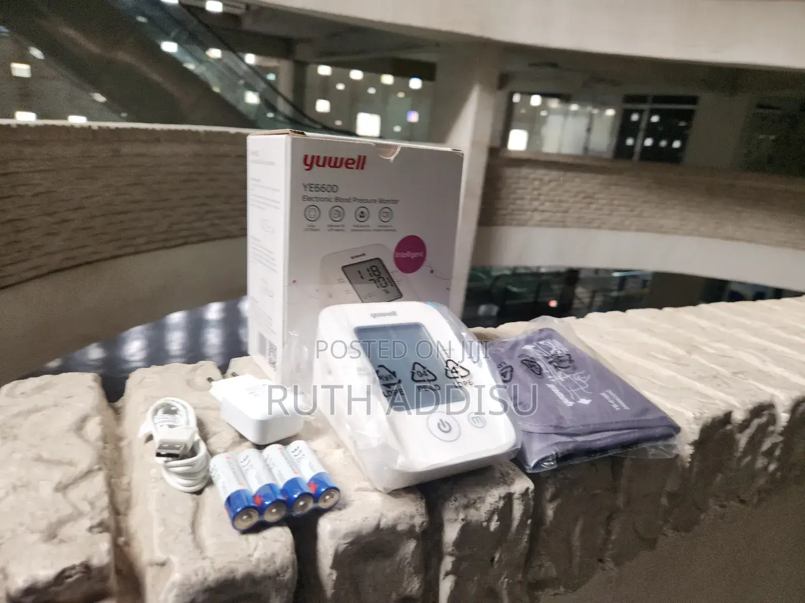 Digital Blood Pressuer Monitor跟隨bp Monitor瓶口medical Bp Monit