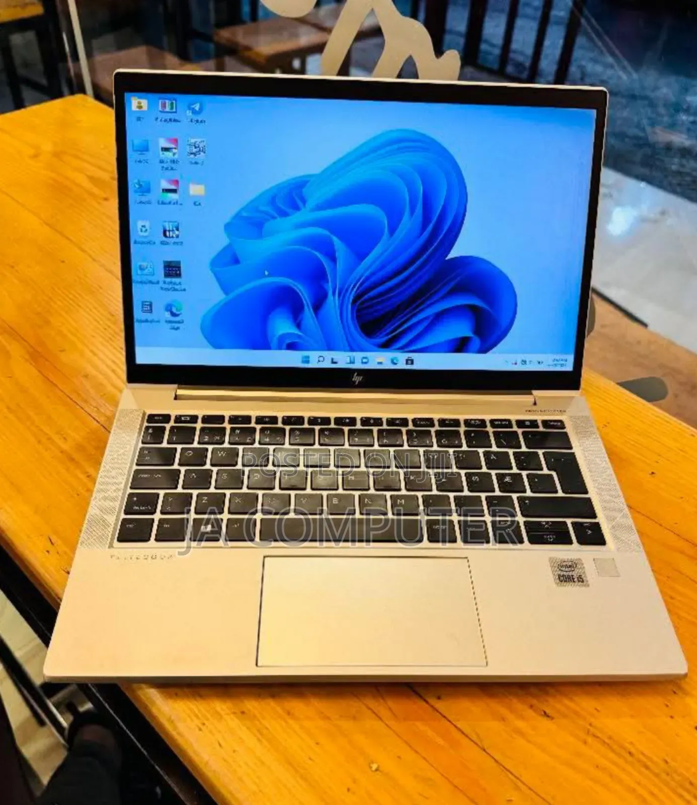 New Laptop HP EliteBook 830 G7 16GB Intel Core I5 SSD 512GB