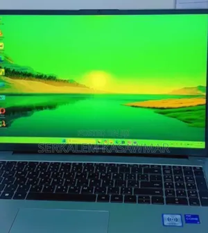 Photo - New Laptop Huawei Matebook D 15 8GB Intel Core I5 SSD 512GB