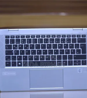 New Laptop HP EliteBook 830 16GB Intel Core I7 SSD 512GB