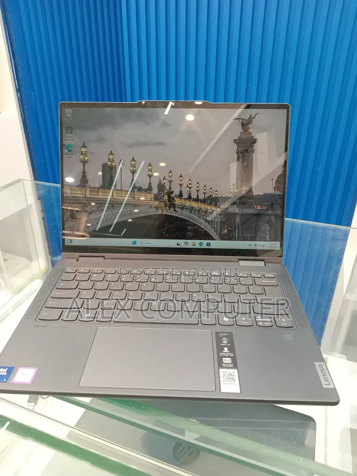 New Laptop Lenovo Yoga 7i 16GB Intel Core Ultra 7 SSD 1T
