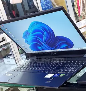 Photo - New Laptop HP Victus 15 16GB Intel Core I7 SSD 1T