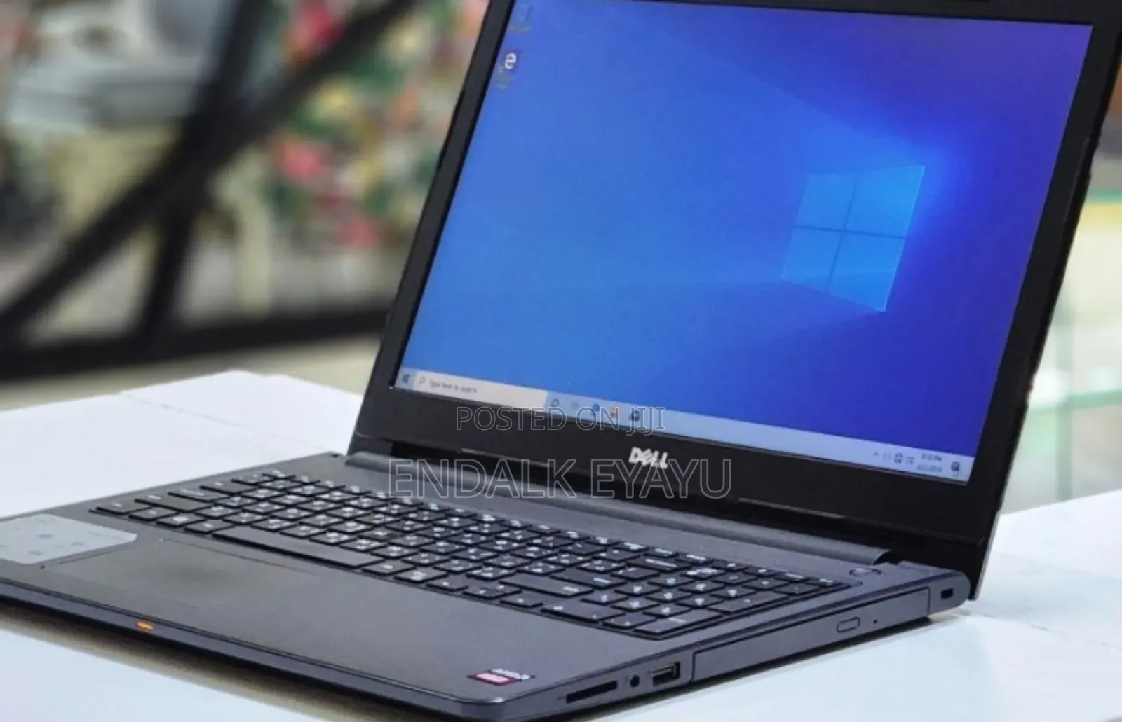 New Laptop Dell 4GB HDD 500GB