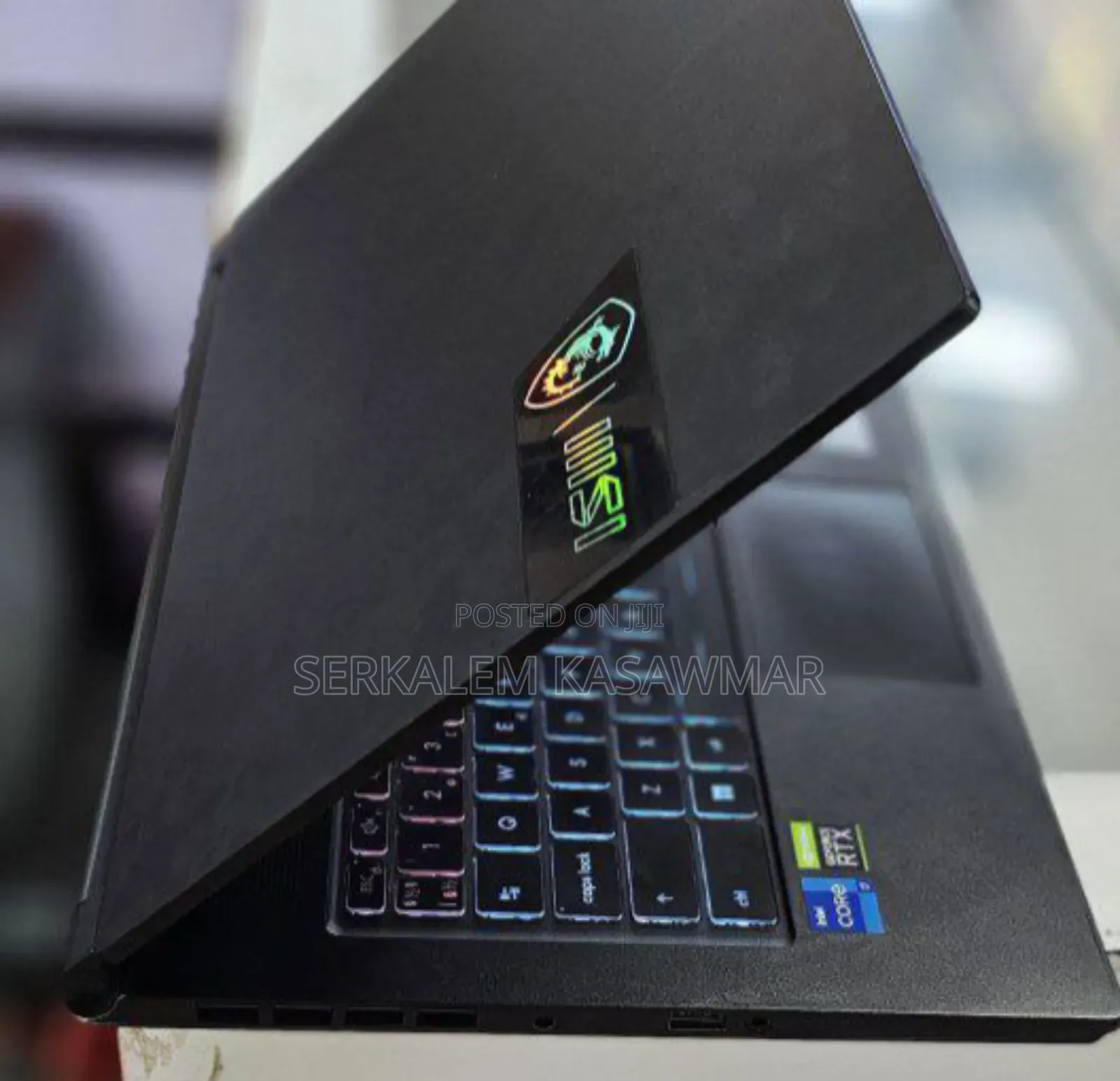 New Laptop MSI Stealth 16 AI Studio 16GB Intel Core I7 SSD 1T