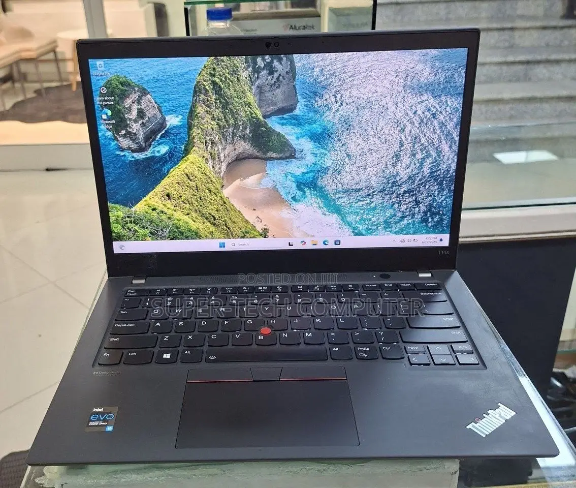 New Laptop Lenovo ThinkPad T14s G4 16GB Intel Core I7 SSD 512GB