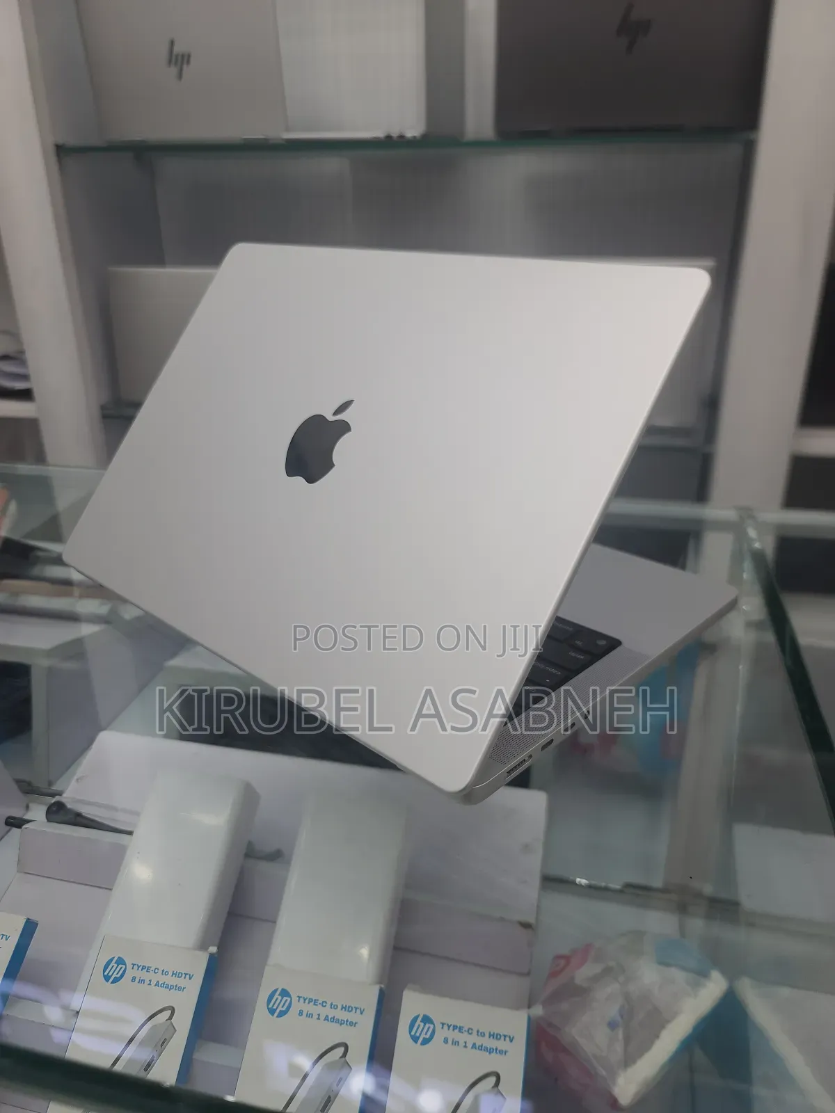 New Laptop Apple MacBook Pro M1 16GB Apple M1 Pro SSD 1T