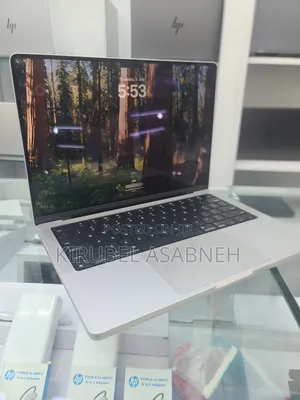 New Laptop Apple MacBook Pro M1 16GB Apple M1 Pro SSD 1T