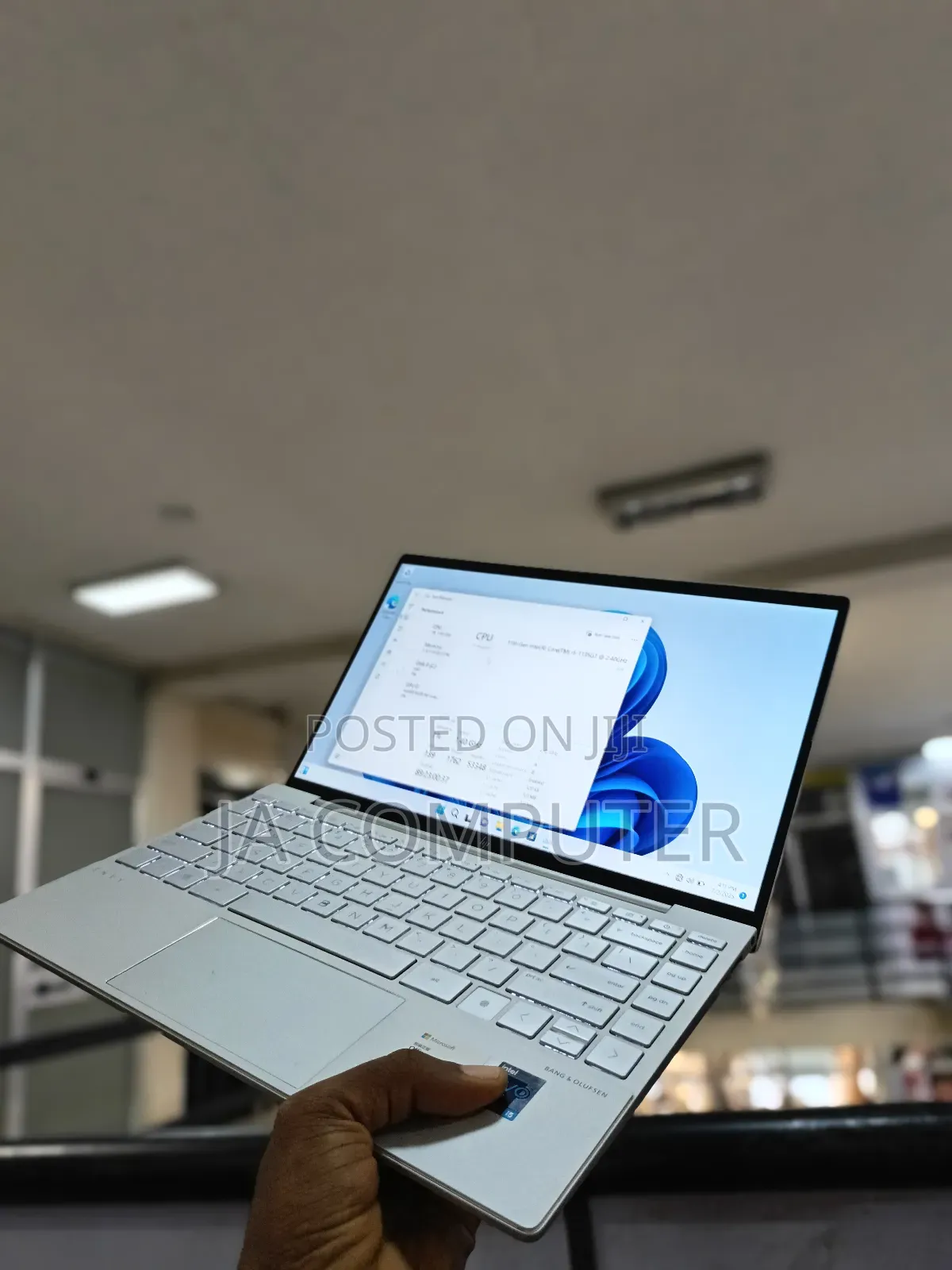 New Laptop HP Envy 13 16GB Intel Core I5 SSD 512GB