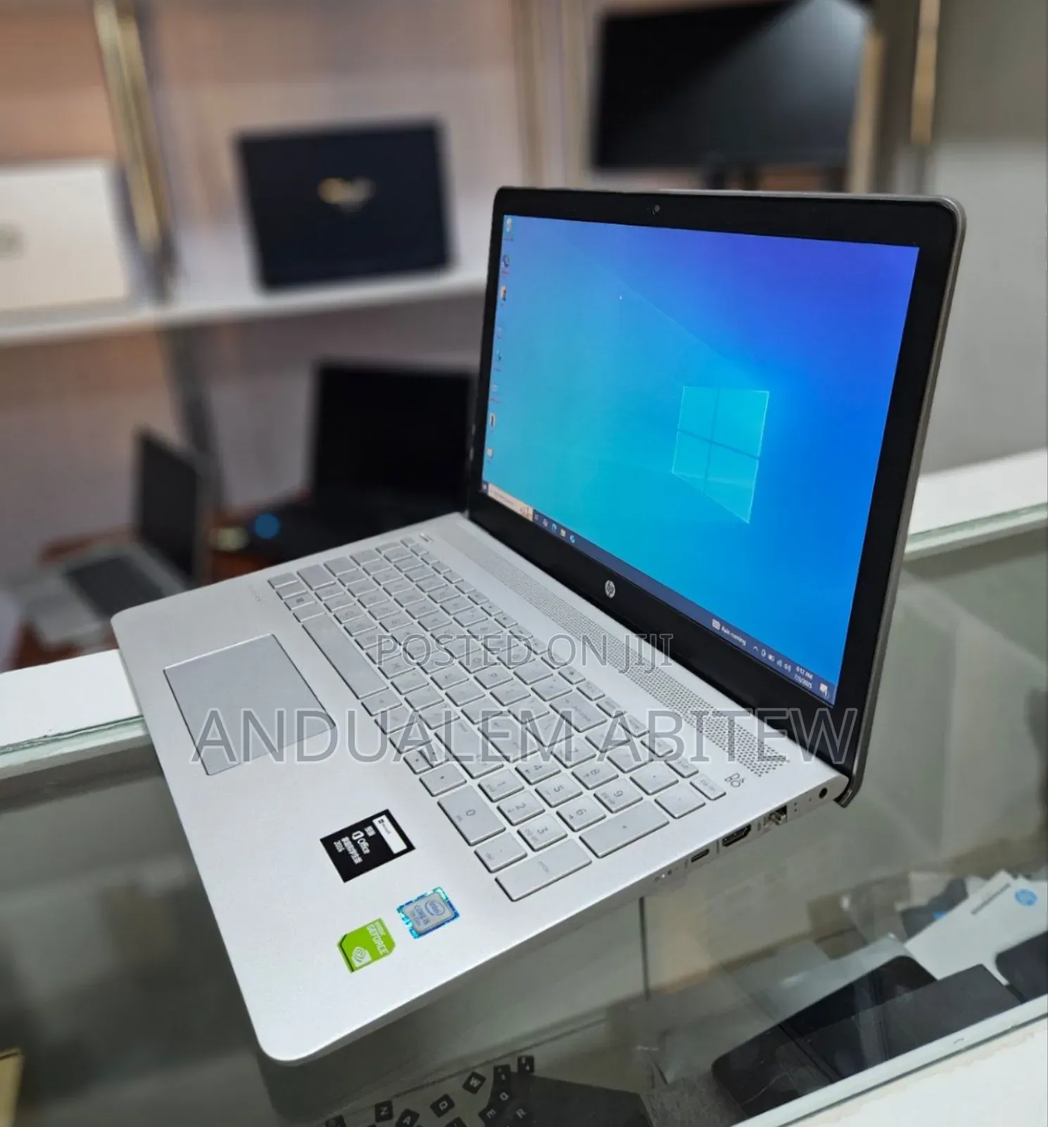 New Laptop HP Pavilion 15 8GB Intel Core I5 HDD+SSD 1T